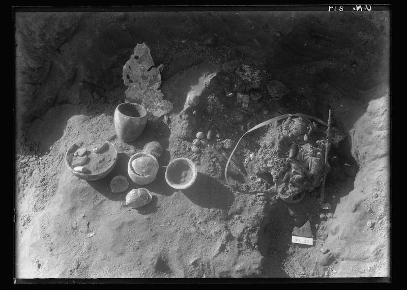 Field photograph from Woolley's excavations